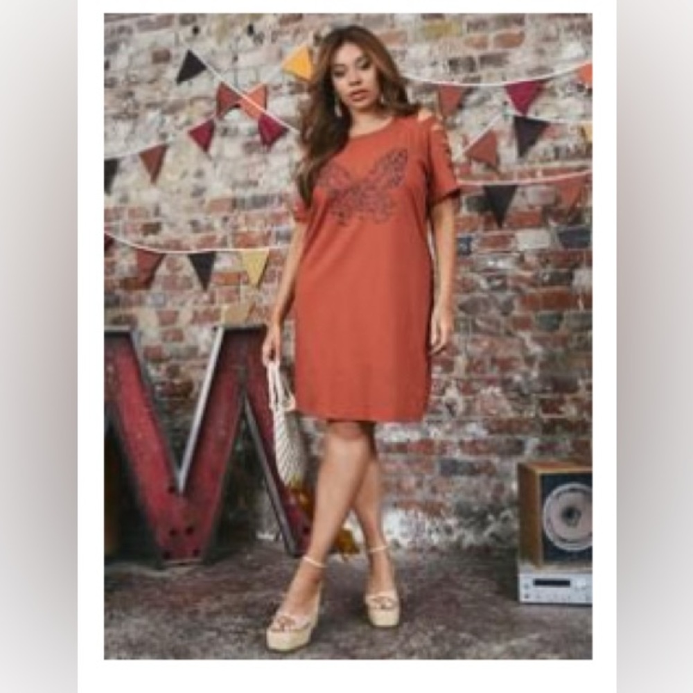 SHEIN CURVE DRESS